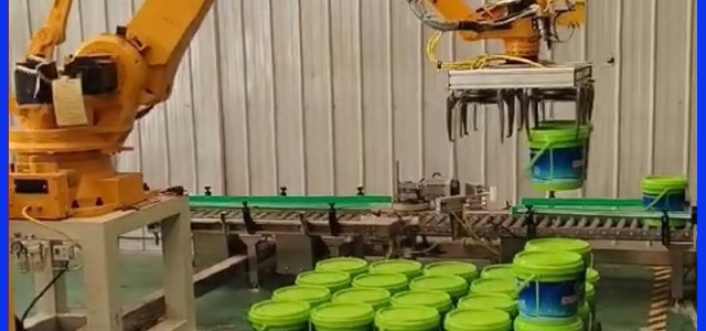 码垛机器人公司  微生物菌剂全自动码垛机械臂
